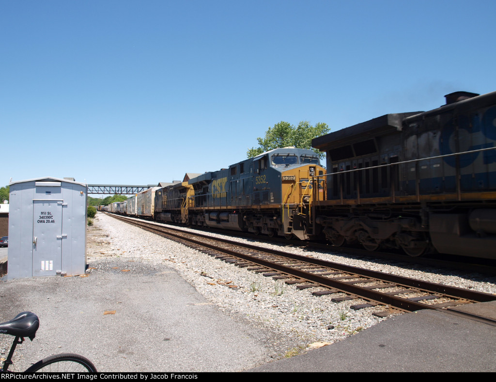 CSX 5352